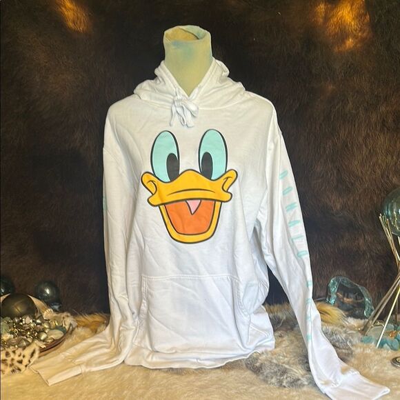 Neff White Hoodie with Disney Collaboration L (BK1) - Picture 1 of 5
